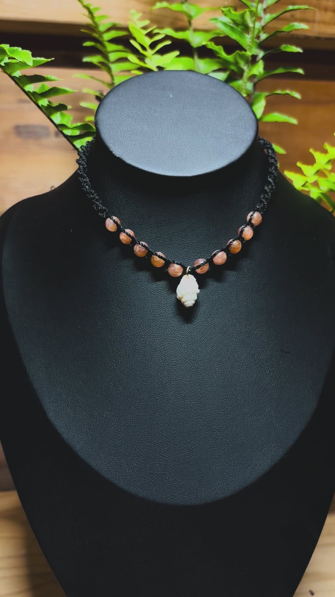 Sandstone Macramé Necklace